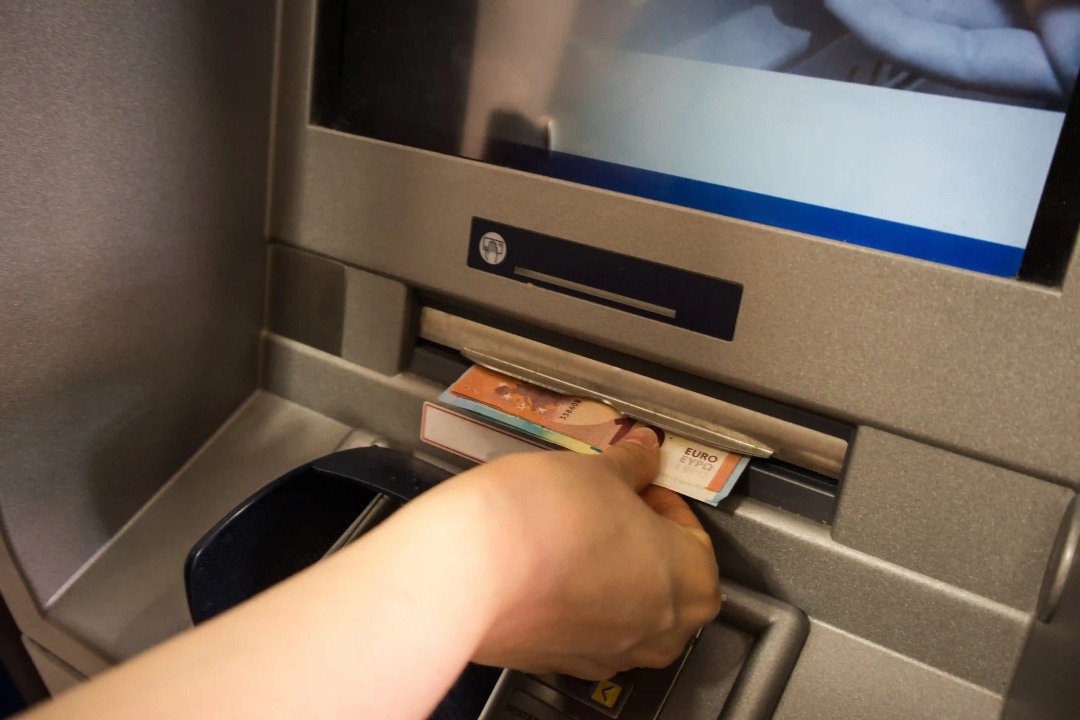 Read the story about Novobanco